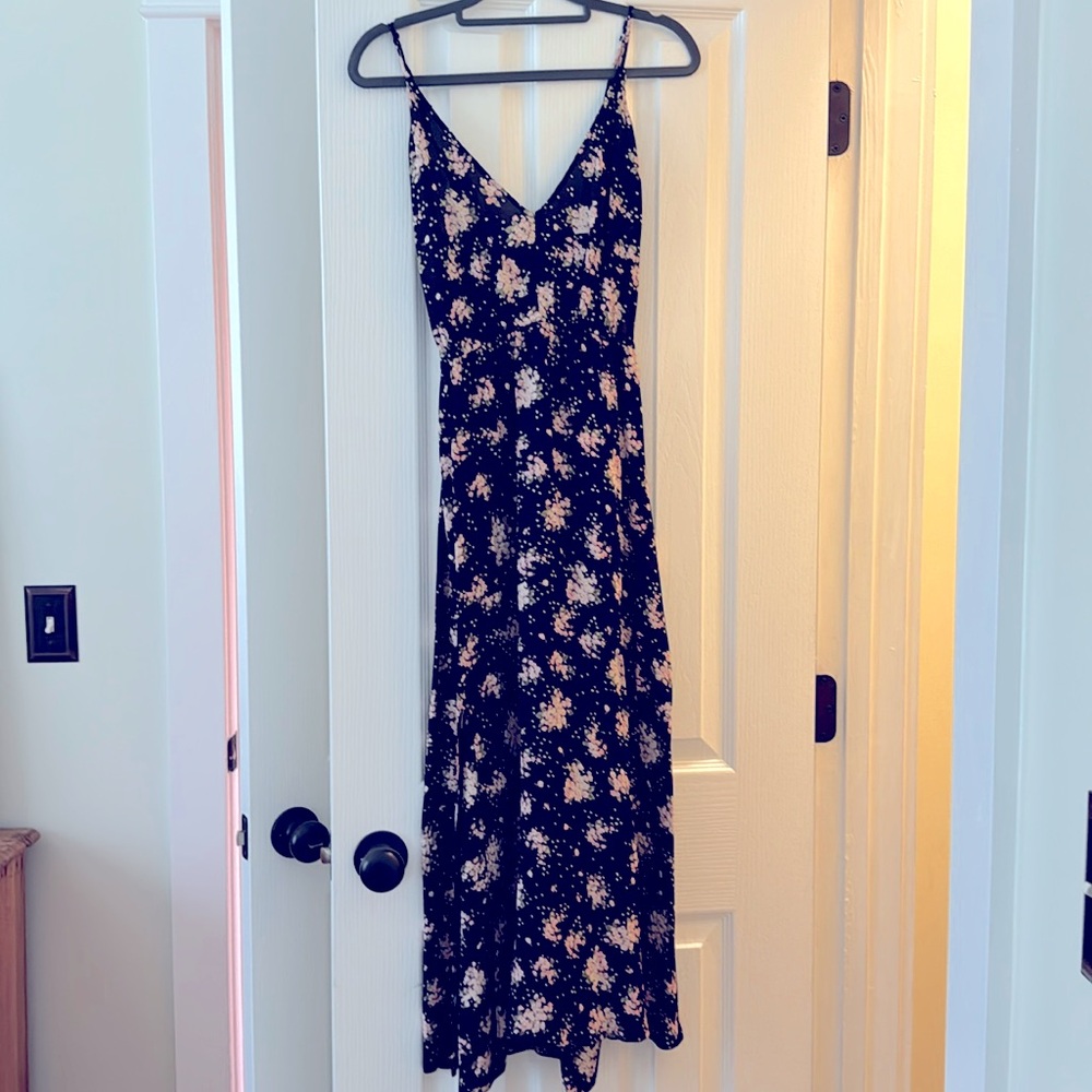 Brand reformation, size 10, color black and pink